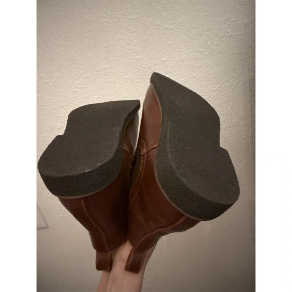 Deer Stags Men Rockland Faux Leather Chelsea Boots Size 7M Brown Memory Foam EUC